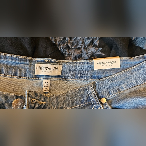 Bermuda jean shorts BNWOT - Picture 2 of 4